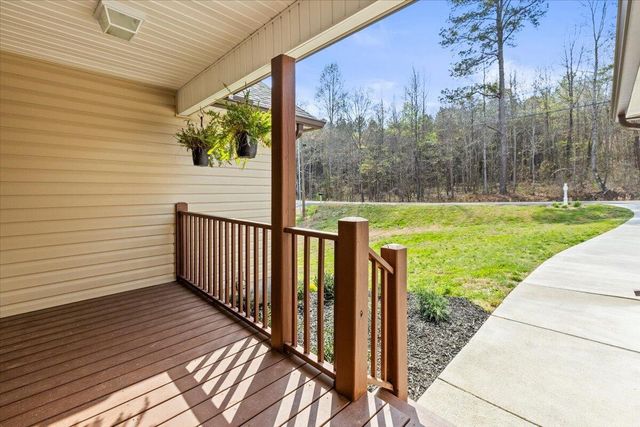 818 Bridges Road, Rocky Face, GA 30740