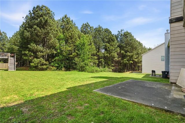 2415 Valley Creek Drive, Lithia Springs, GA 30122