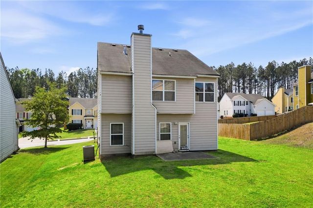 2415 Valley Creek Drive, Lithia Springs, GA 30122