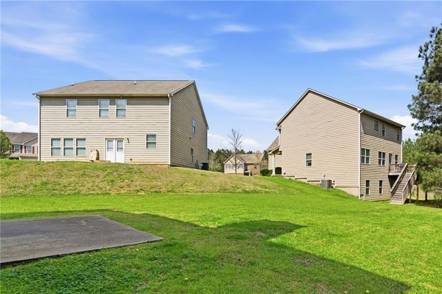 2415 Valley Creek Drive, Lithia Springs, GA 30122