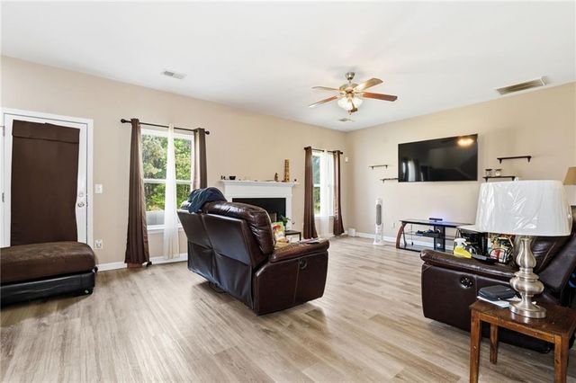 2415 Valley Creek Drive, Lithia Springs, GA 30122