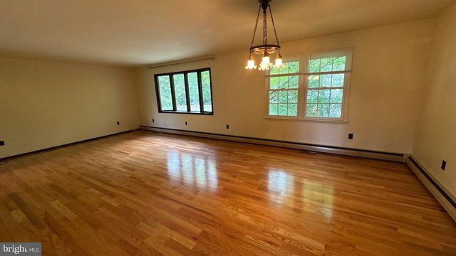 5157 BONNIE ACRES DR, Ellicott City, MD 21043