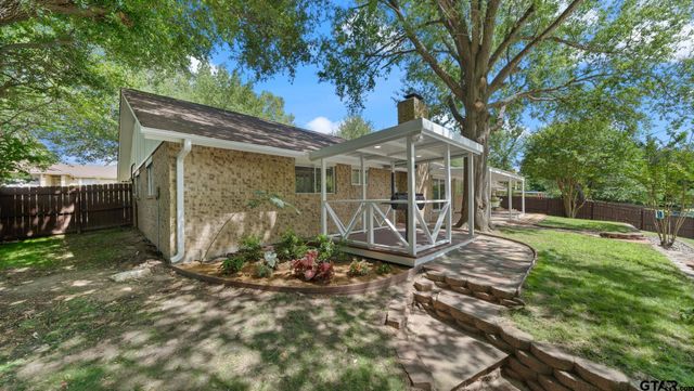 110 Linda Ln, Athens, TX 75751