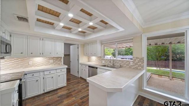 110 Linda Ln, Athens, TX 75751
