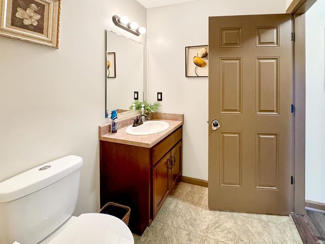 13226 Indiana Street, Grabill, IN 46741