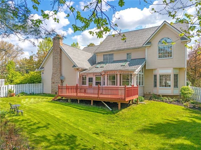 6170 Nicholson Drive, Hudson, OH 44236