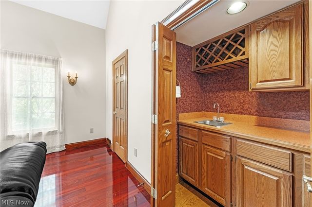 6170 Nicholson Drive, Hudson, OH 44236