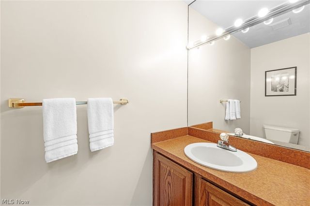 6170 Nicholson Drive, Hudson, OH 44236