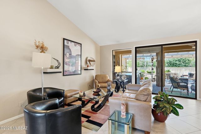 38185 S Birdie Drive, Tucson, AZ 85739