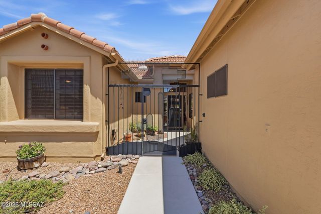 38185 S Birdie Drive, Tucson, AZ 85739
