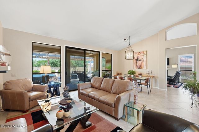 38185 S Birdie Drive, Tucson, AZ 85739