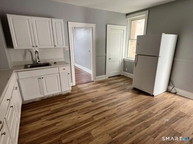 14 Portland Street, Middletown, CT 06457