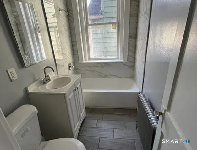 14 Portland Street, Middletown, CT 06457