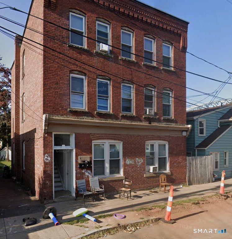 14 Portland Street, Middletown, CT 06457