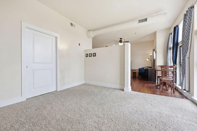650 S Mill Street 414, Lexington, KY 40508