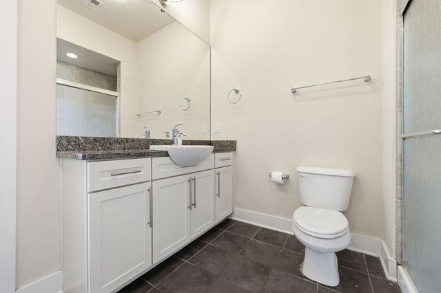 650 S Mill Street 414, Lexington, KY 40508