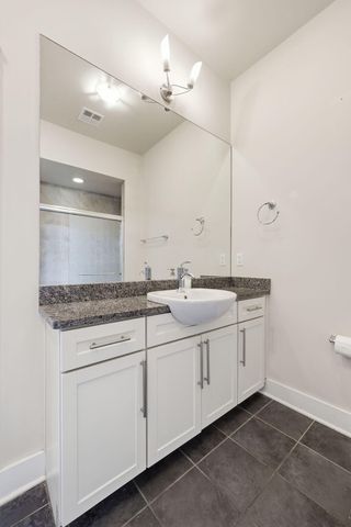 650 S Mill Street 414, Lexington, KY 40508