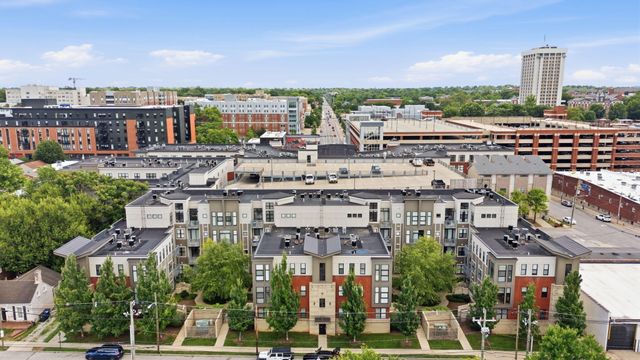 650 S Mill Street 414, Lexington, KY 40508