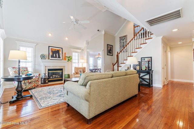 6842 Glass Pond Court SW, Ocean Isle Beach, NC 28469