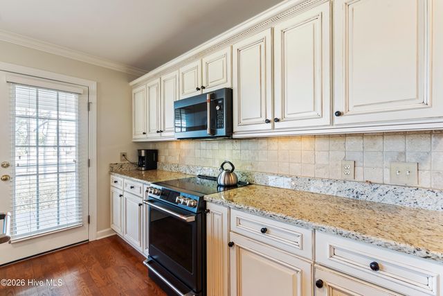 6842 Glass Pond Court SW, Ocean Isle Beach, NC 28469