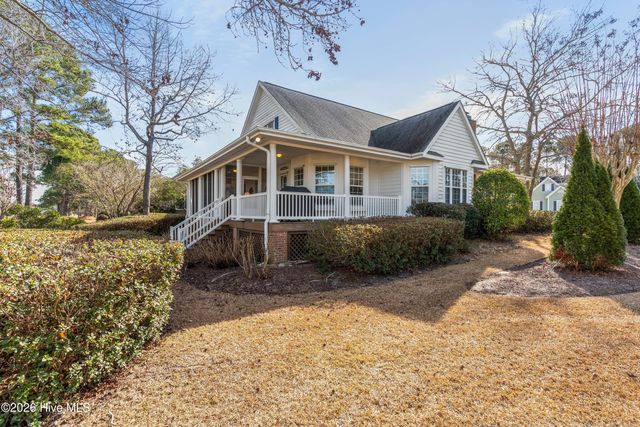 6842 Glass Pond Court SW, Ocean Isle Beach, NC 28469