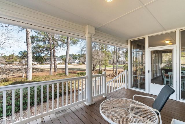 6842 Glass Pond Court SW, Ocean Isle Beach, NC 28469