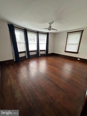 541 W JERSEY AVE, Woodbury Heights, NJ 08097