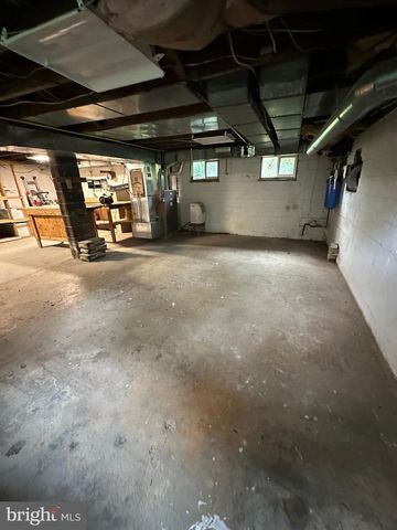 541 W JERSEY AVE, Woodbury Heights, NJ 08097