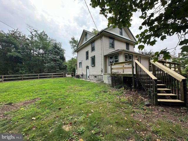 541 W JERSEY AVE, Woodbury Heights, NJ 08097