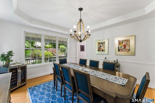10 Pearl Street, Newtown, CT 06482
