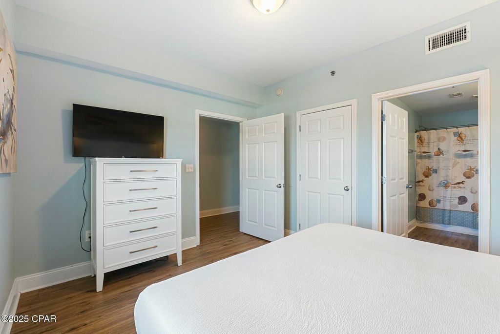 Image 15 of property listing at 9860 S Thomas Drive 913, Panama City Beach, FL 32408