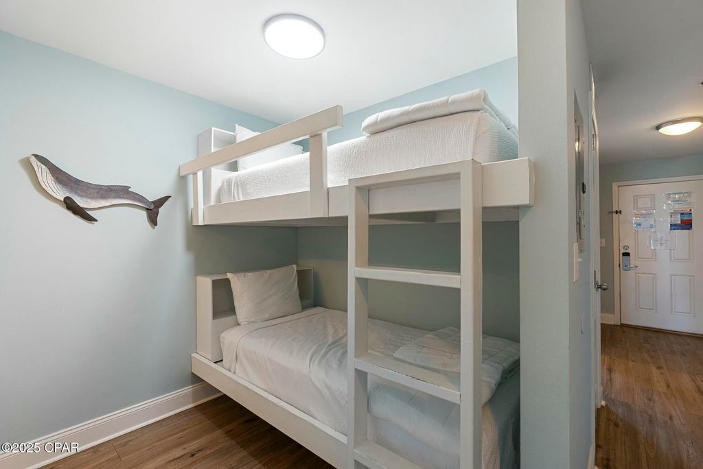 Image 17 of property listing at 9860 S Thomas Drive 913, Panama City Beach, FL 32408