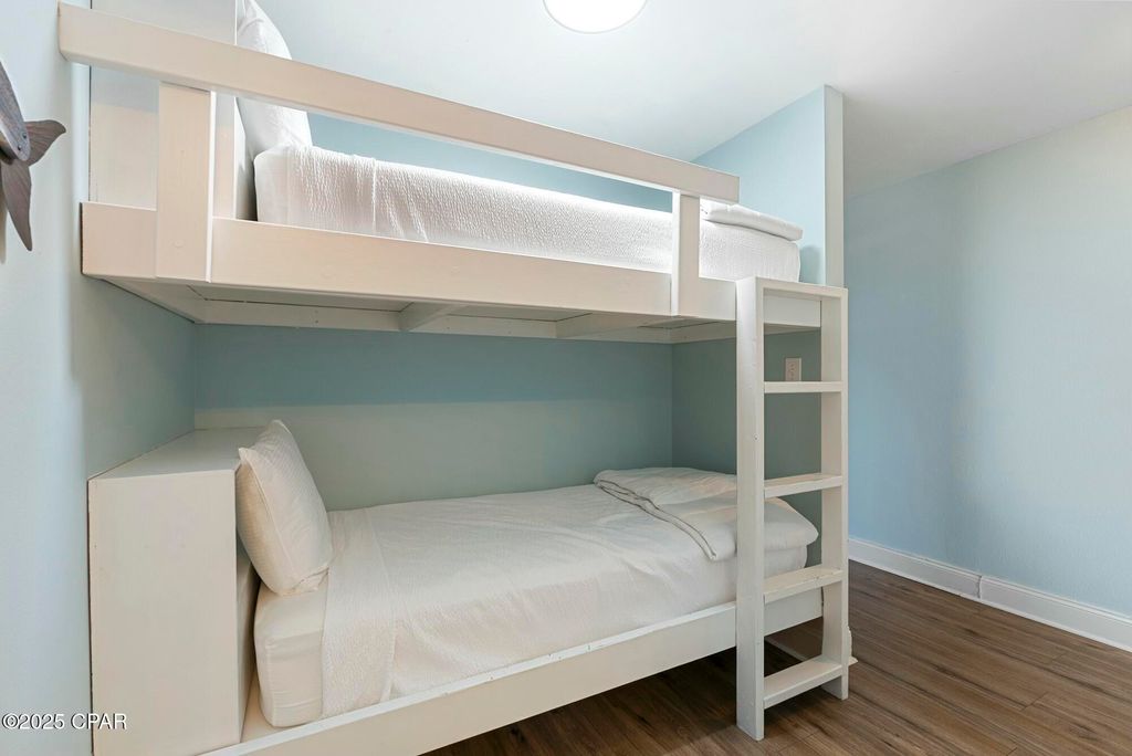 Image 18 of property listing at 9860 S Thomas Drive 913, Panama City Beach, FL 32408