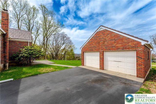 623 East Hamilton Street, Allentown City, PA 18109