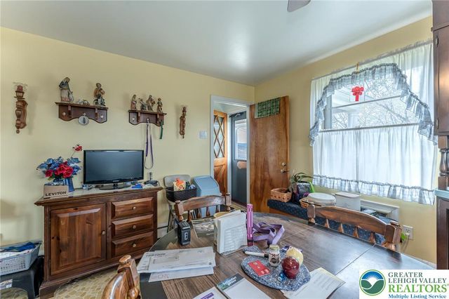 623 East Hamilton Street, Allentown City, PA 18109