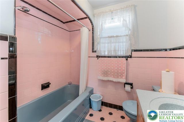623 East Hamilton Street, Allentown City, PA 18109