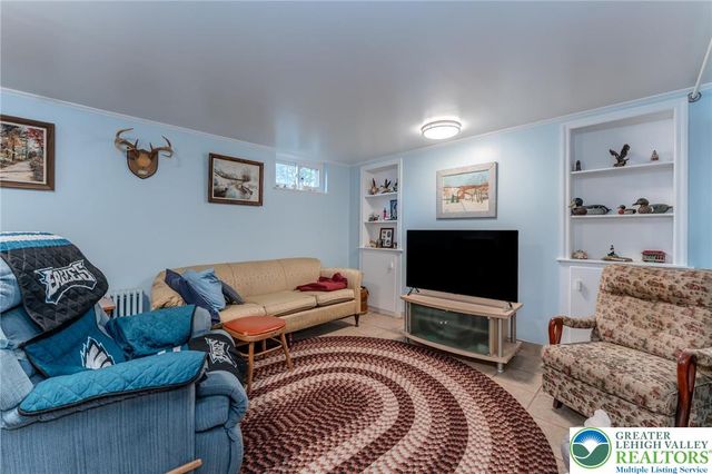 623 East Hamilton Street, Allentown City, PA 18109