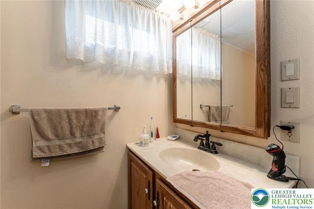 623 East Hamilton Street, Allentown City, PA 18109