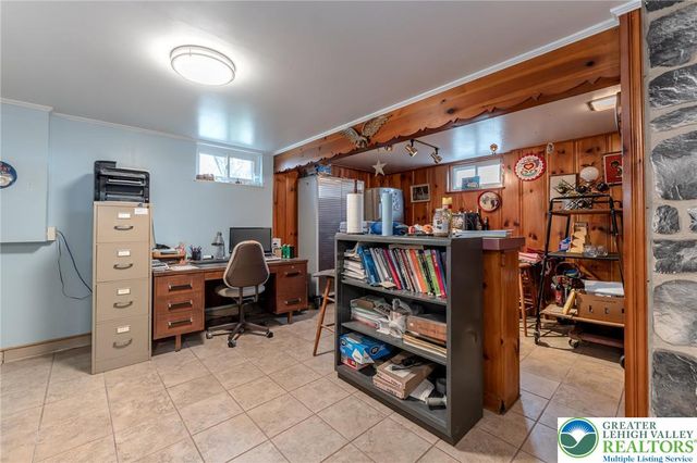 623 East Hamilton Street, Allentown City, PA 18109