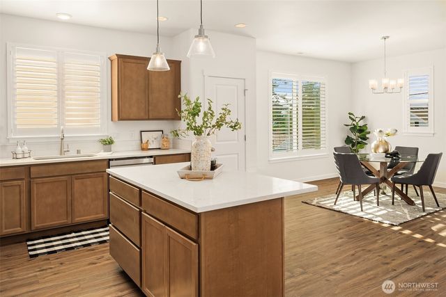 2401 E 16th Street, Bremerton, WA 98310