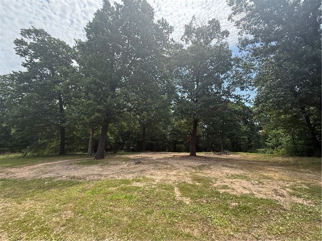 15435 Realtree Road, Gravette, AR 72736