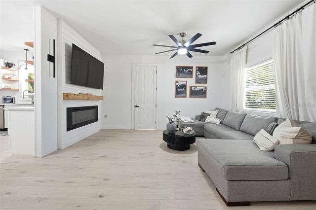 36104 EMERALDA AVENUE, Leesburg, FL 34788