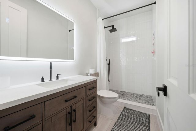 36104 EMERALDA AVENUE, Leesburg, FL 34788