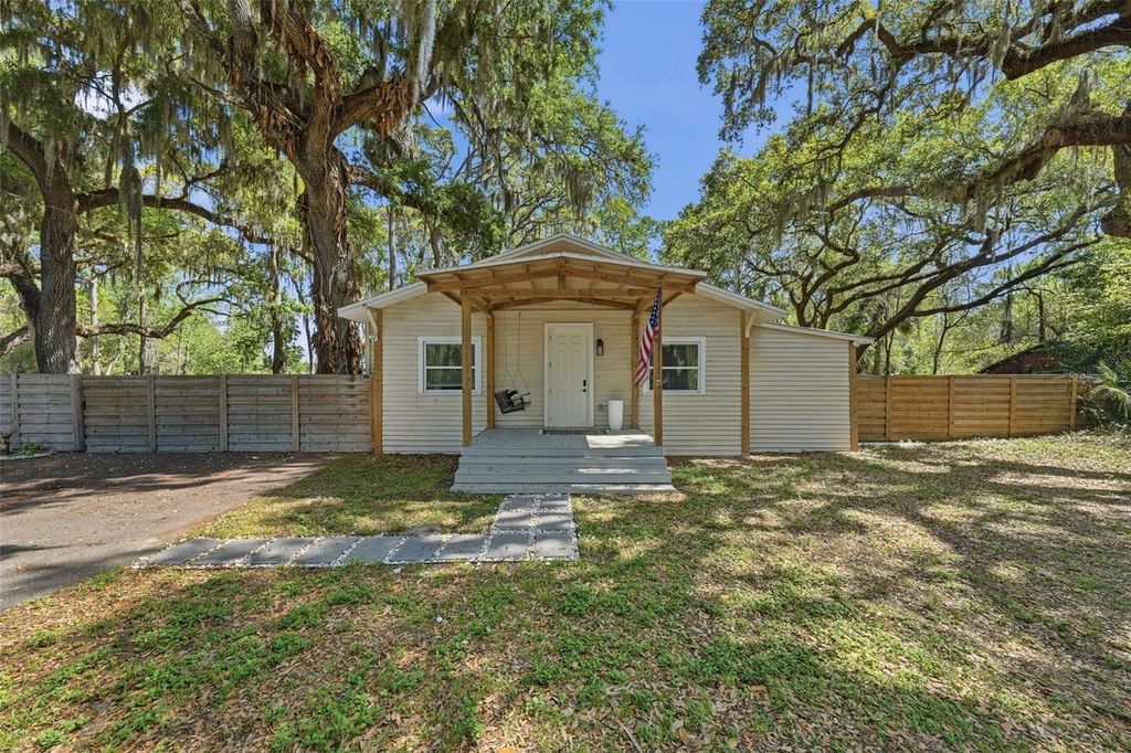 36104 EMERALDA AVENUE, Leesburg, FL 34788