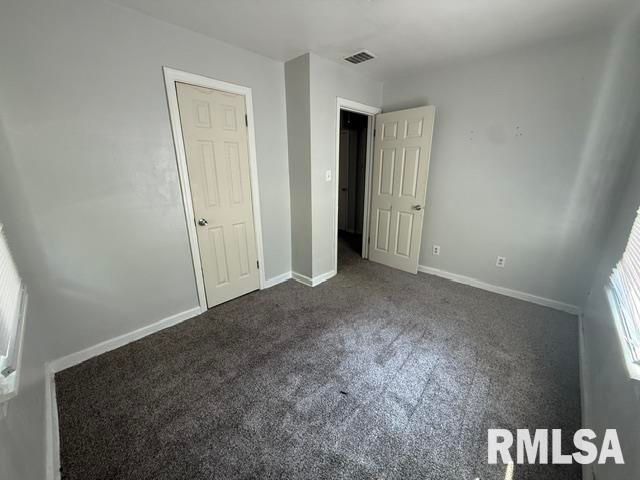 2204 E ADAMS Street, Springfield, IL 62703
