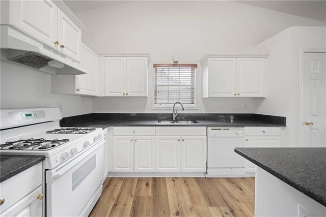 2740 General Lee Way, Buford, GA 30519