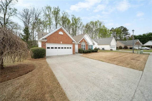 2740 General Lee Way, Buford, GA 30519