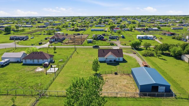 6612 Old Orchard Court, Joshua, TX 76058