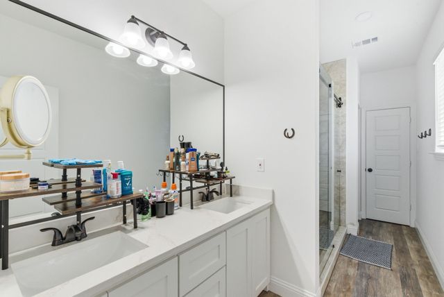 6612 Old Orchard Court, Joshua, TX 76058