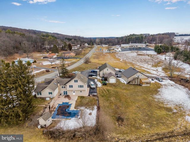 1797 NEW BLOOMFIELD RD, New Bloomfield, PA 17068